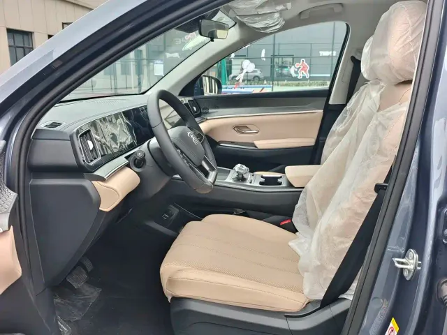 BYD Song Pro New Energy 2025 2nd Gen DM-i 115KM Surpassing Type — Фото автомобиля 4