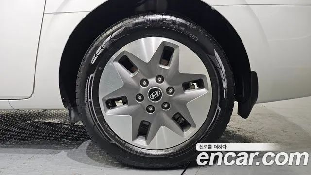 Hyundai Staria — Фото автомобиля 6