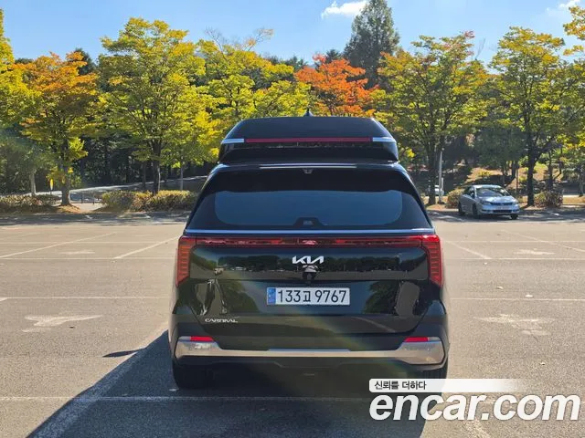 Kia Carnival 4th Gen — Фото автомобиля 4