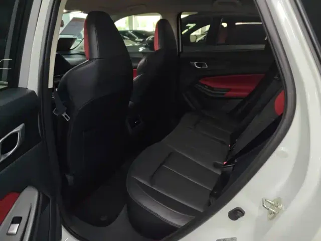 Changan CS55 Plus — Фото автомобиля 14