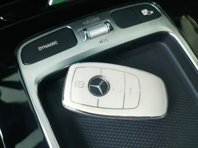 Mercedes-Benz A-Class — Фото автомобиля 8