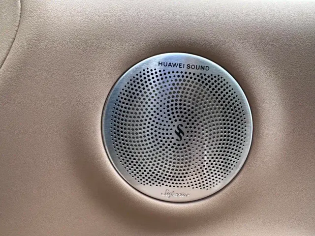 Stelato S9T — Фото автомобиля 16