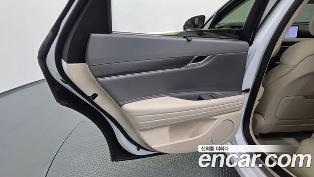 Genesis G80 RG3 — Фото автомобиля 14