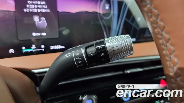 Genesis GV70 — Фото автомобиля 30