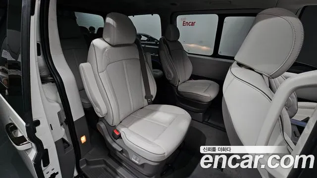 Hyundai Staria Staria — Фото автомобиля 7