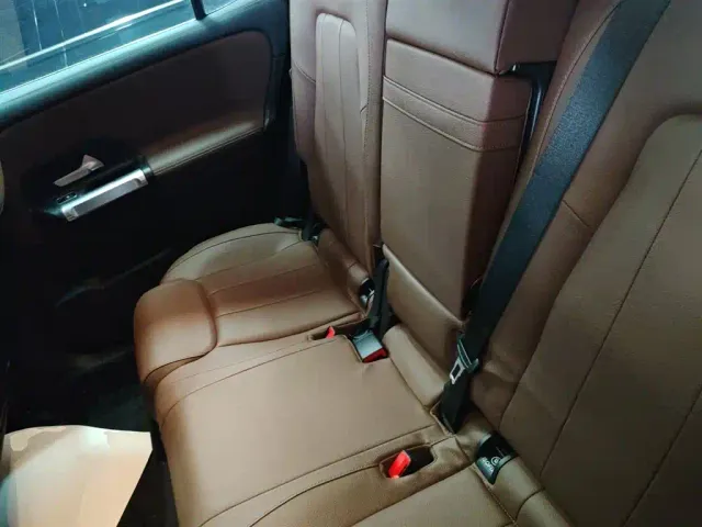 Mercedes-Benz GLB-Class — Фото автомобиля 16