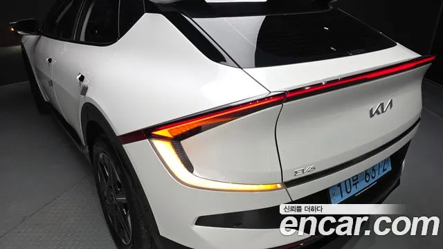 Kia EV6 — Фото автомобиля 22