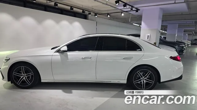 Mercedes-Benz E-Class W214 — Фото автомобиля 8