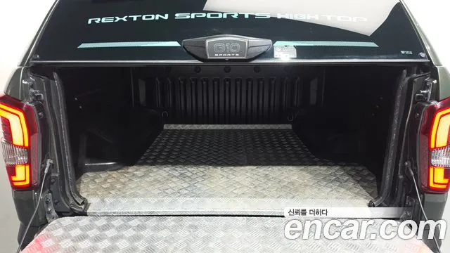 KG_Mobility_Ssangyong Rexton Новый Rexton Sport Дизель 2.2 4WD — Фото автомобиля 17