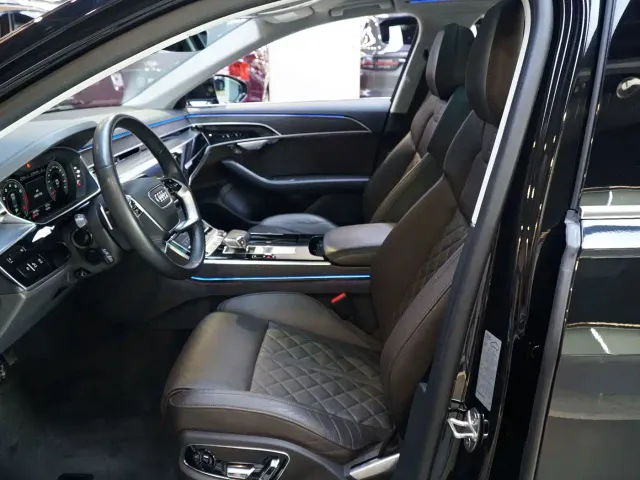 Audi A8 — Фото автомобиля 14