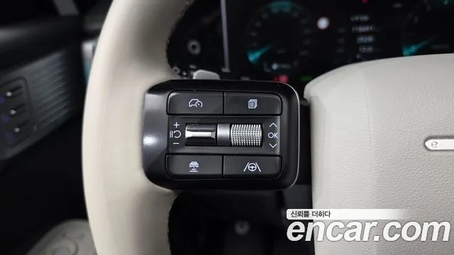 Hyundai Santa Fe MX5 — Фото автомобиля 15
