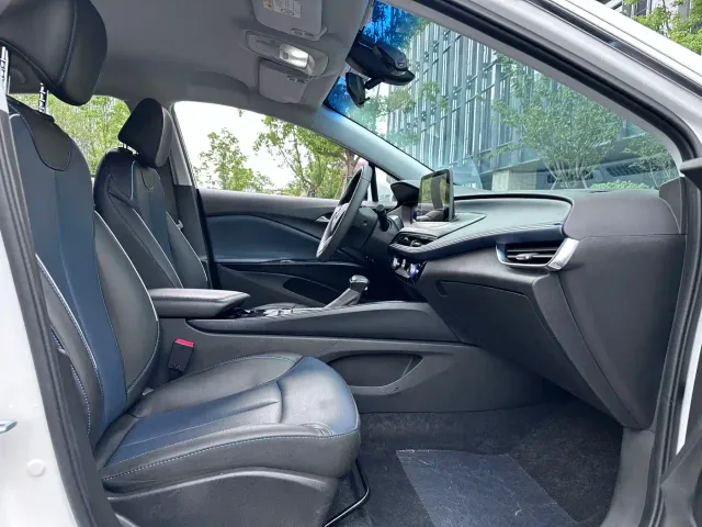 Buick Velite 6 — Фото автомобиля 7