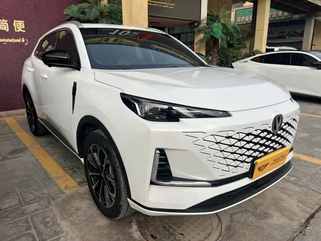 Changan CS55PLUS PHEV — Фото автомобиля 3