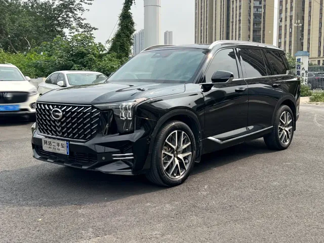 Фотография автомобиля — GAC Trumpchi GS8