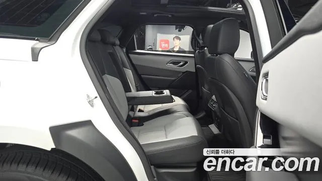 Land Rover Range Rover Velar — Фото автомобиля 9
