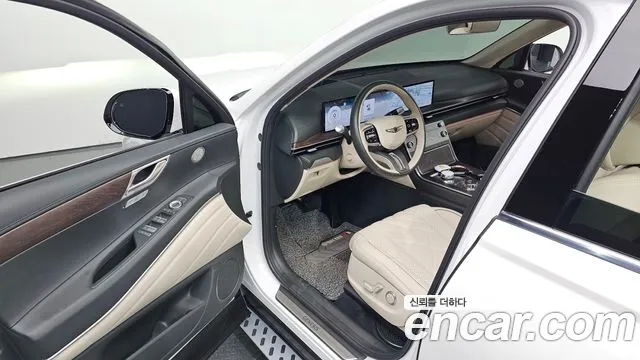 Genesis GV80 — Фото автомобиля 17