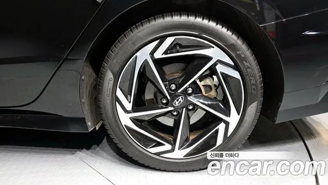 Hyundai Sonata Inspiration — Фото автомобиля 5