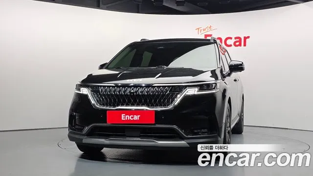 Kia Canival Carnival 4 поколение Бензин 7 мест Signature — Фото автомобиля 3