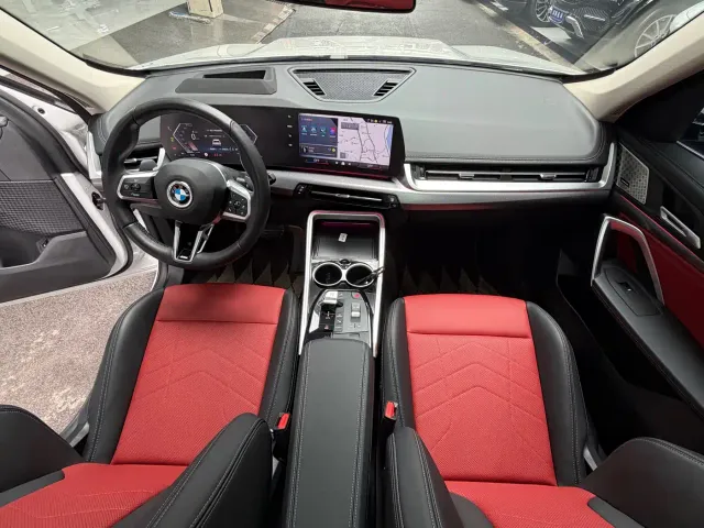 BMW X1 — Фото автомобиля 14