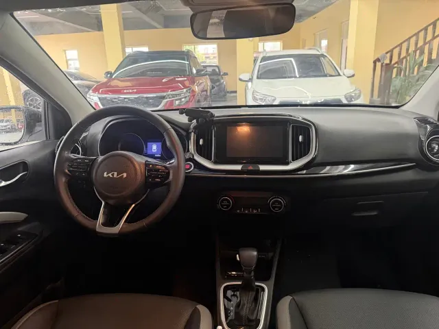 Kia KX1 — Фото автомобиля 10