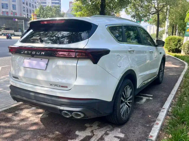 Jetour X70 Plus — Фото автомобиля 9