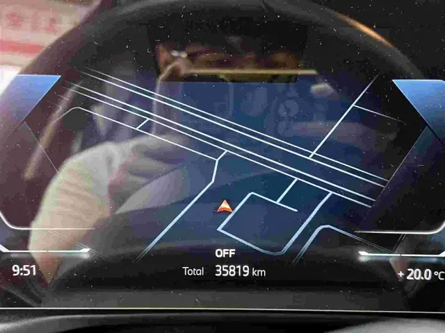BMW i3 — Фото автомобиля 8