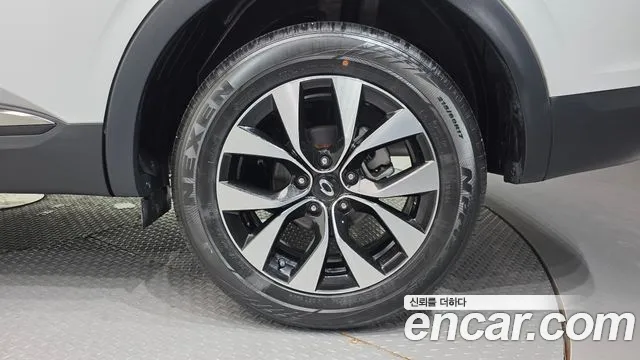 Renault-KoreaSamsung XM3 — Фото автомобиля 21