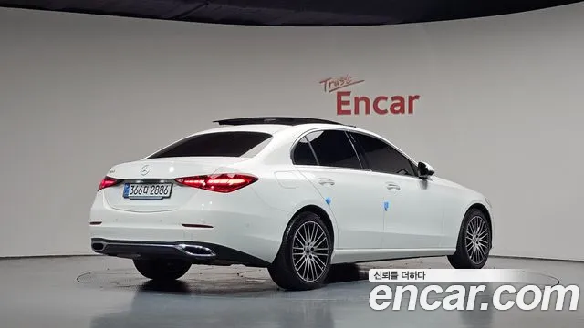 Фотография автомобиля — Mercedes-Benz C-Class W206
