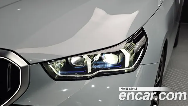BMW 5-Series 5 серия (G60) 530i xDrive M Sport — Фото автомобиля 19