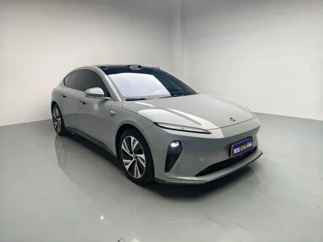 Nio ET5 — Фото автомобиля 3
