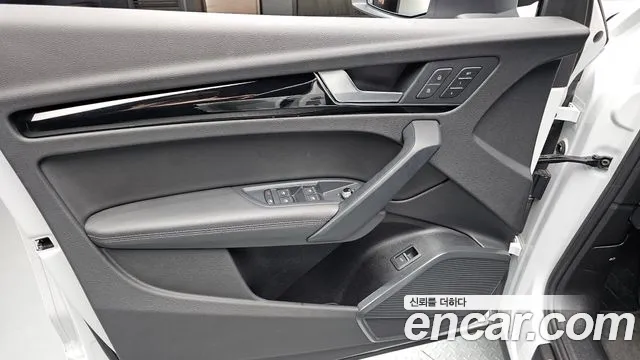Audi Q5 45 TFSI quattro Premium — Фото автомобиля 21