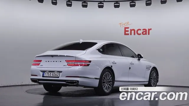 Genesis G80 RG3 — Фото автомобиля 2