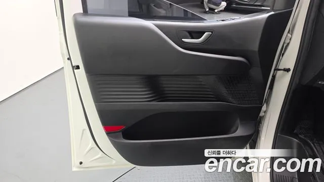 Hyundai Staria — Фото автомобиля 14