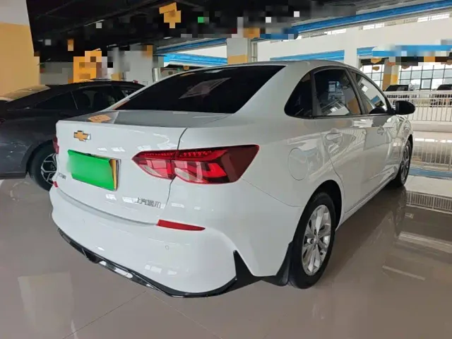 Chevrolet Monza — Фото автомобиля 6