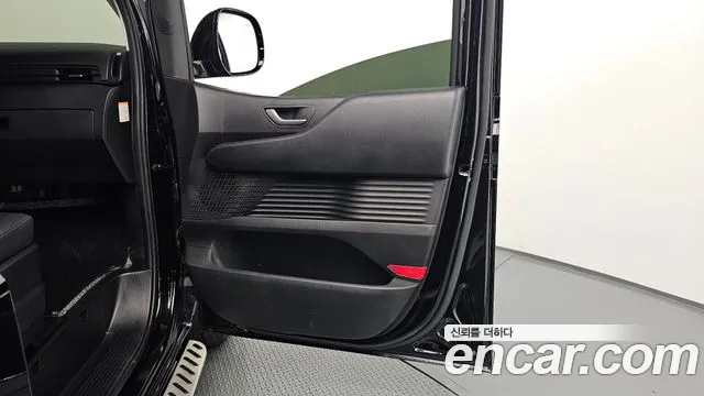 Hyundai Staria — Фото автомобиля 14