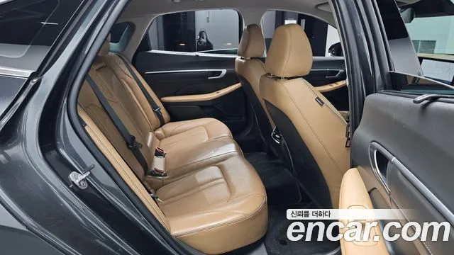 Hyundai Sonata — Фото автомобиля 17