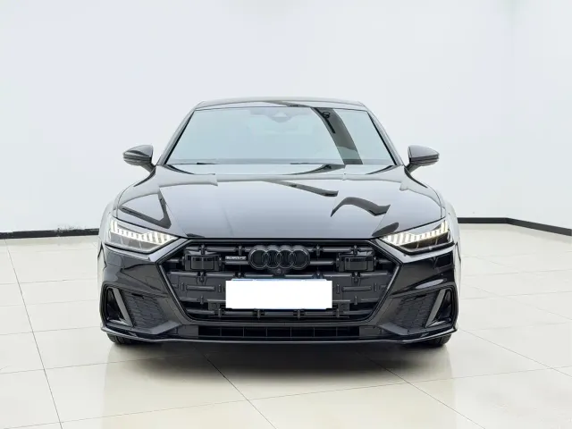 Audi A7L — Фото автомобиля 2