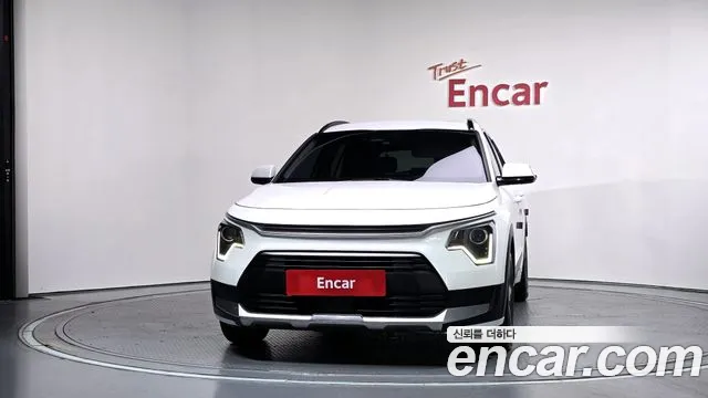 Kia Niro The All New Niro Trendy — Фото автомобиля 3