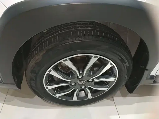 Toyota YARiS L Zhi Xuan — Фото автомобиля 22