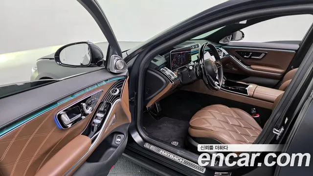 Mercedes-Benz S-Class — Фото автомобиля 10