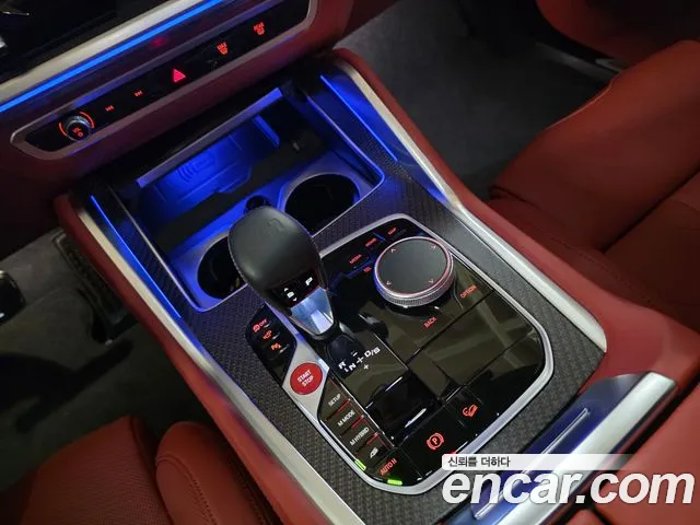 BMW XM G09 — Фото автомобиля 9