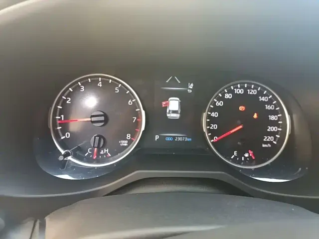 Toyota RAV4 — Фото автомобиля 11