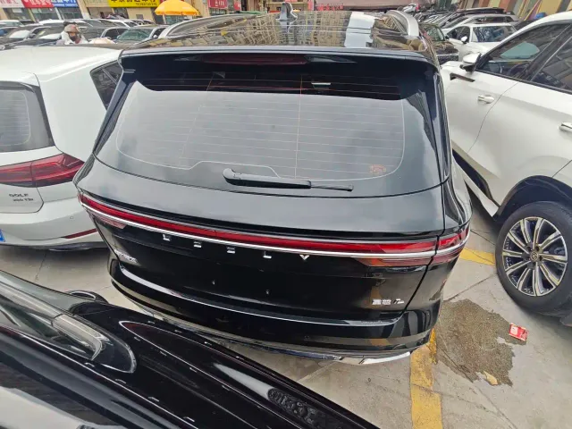Geely Xingyue L — Фото автомобиля 15