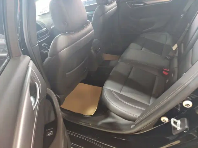 Cadillac CT5 — Фото автомобиля 12