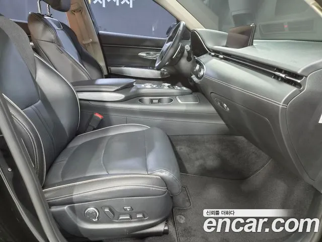 Genesis GV70 Electrified — Фото автомобиля 14