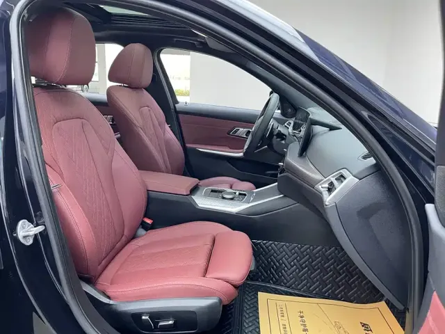BMW 3 Series — Фото автомобиля 17