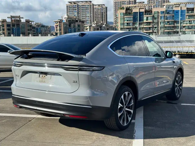 Nio EC7 — Фото автомобиля 6