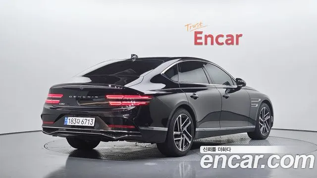 Genesis G80 Бензин 2.5 турбо 2WD — Фото автомобиля 2