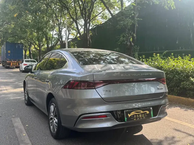 BYD Qin PLUS — Фото автомобиля 9