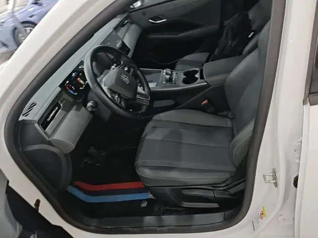 BYD Qin PLUS — Фото автомобиля 14